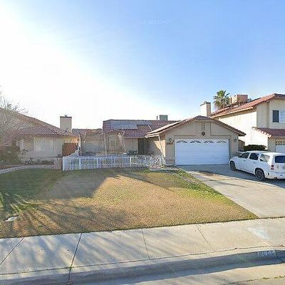 6805 Leisure St, Bakersfield, CA 93313