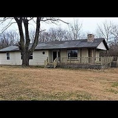 7 Delaware Avenue, Brandsville, MO 65688