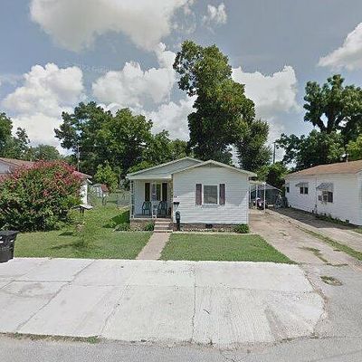 534 Maple St, Trumann, AR 72472