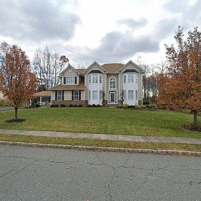 56 Saunders Ln, Hackettstown, NJ 07840