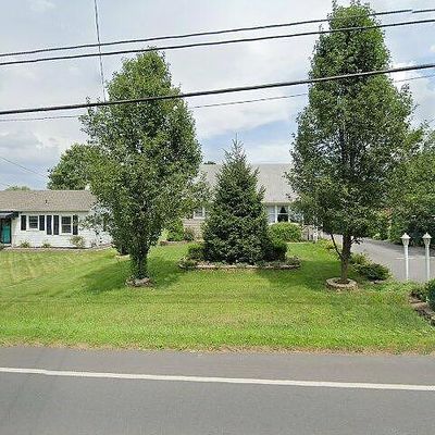 815 Stones Crossing Rd, Easton, PA 18045