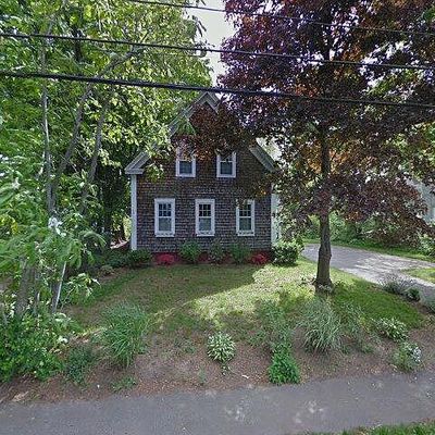 11 Forest St, Middleboro, MA 02346