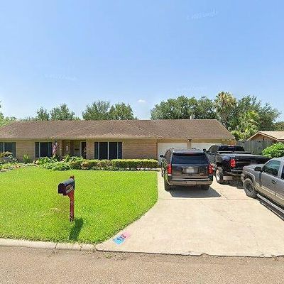 918 Fairway Dr, Edinburg, TX 78539