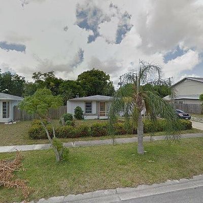 124 Ne Lobster Rd, Port Saint Lucie, FL 34983