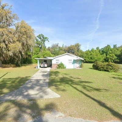 135 Silver Ct, Palatka, FL 32177