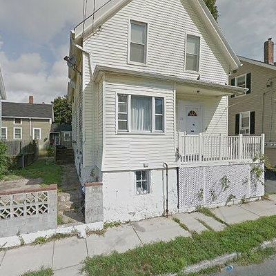 135 Willis St, New Bedford, MA 02740