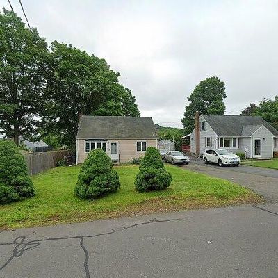 14 Country Club Rd, New Britain, CT 06053