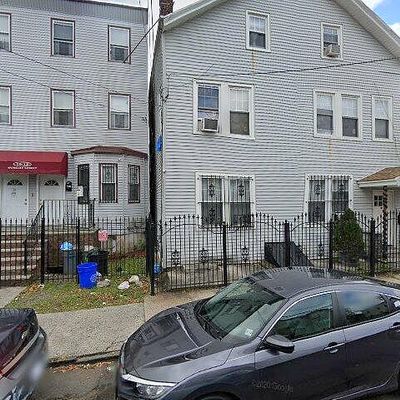 14 Nursery St, Newark, NJ 07104