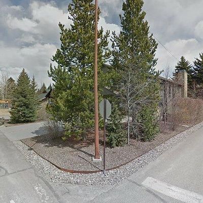 110 Moran St, Jackson, WY 83001