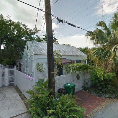 114 Angela St, Key West, FL 33040