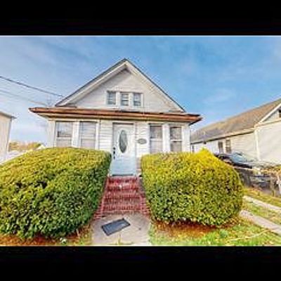 191 Colonial Ave, Freeport, NY 11520