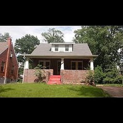 3024 Delavan Dr, Saint Louis, MO 63121