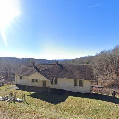 4612 Shulls Mill Rd, Blowing Rock, NC 28605