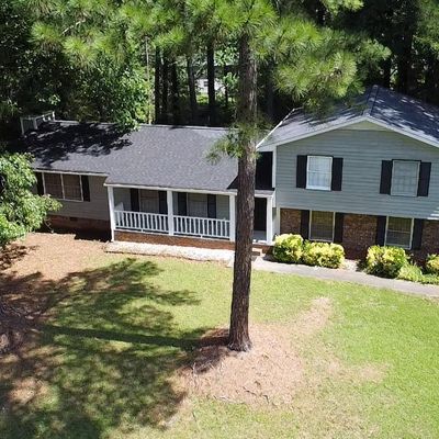 6273 Welton Dr, Riverdale, GA 30296