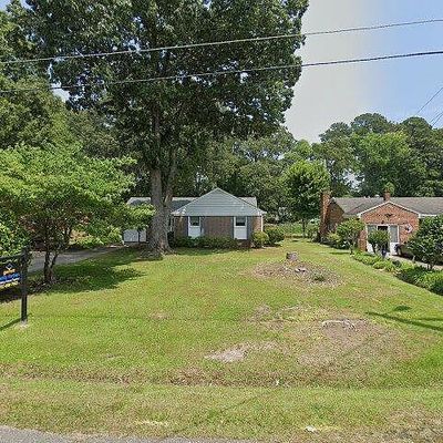 114 Vine Dr, Yorktown, VA 23692