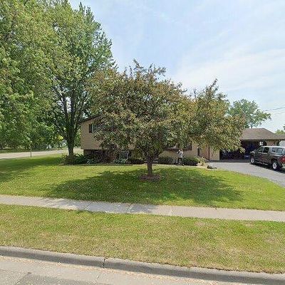 W7615 Park Ave, Shiocton, WI 54170