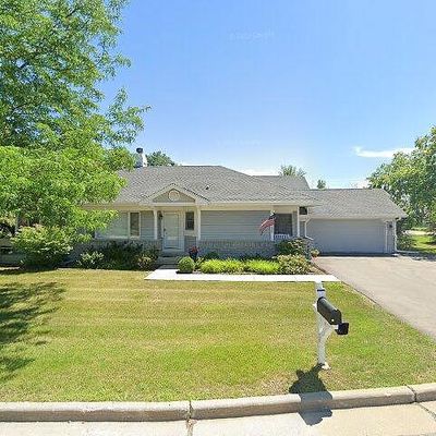 14017 W Waterford Square Dr, New Berlin, WI 53151