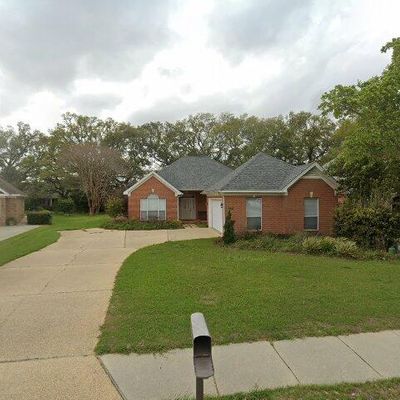 152 Club Dr, Fairhope, AL 36532