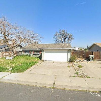 1529 Debbra Way, Manteca, CA 95336