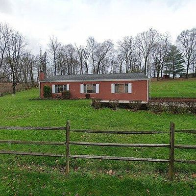 156 N Spring Valley Rd, Canonsburg, PA 15317