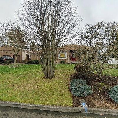 124 Cedar Ln, Wood Village, OR 97060