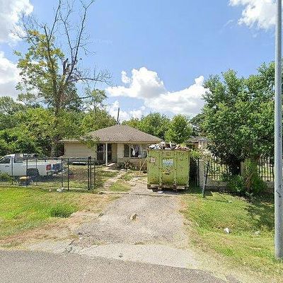 13442 Indianapolis St, Houston, TX 77015