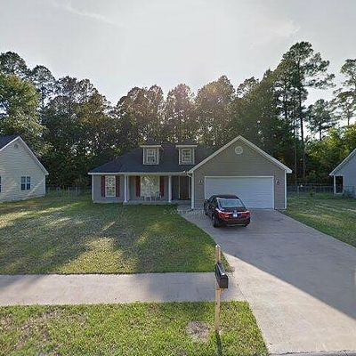 210 Kayton Ct, Pembroke, GA 31321