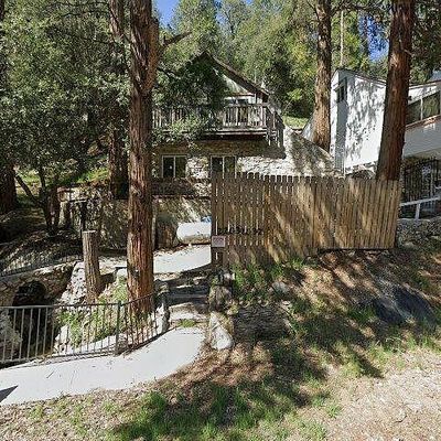 22032 N Waters Dr, Cedarpines Park, CA 92322