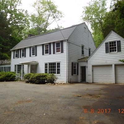 319 Bayberry Ln, Westport, CT 06880