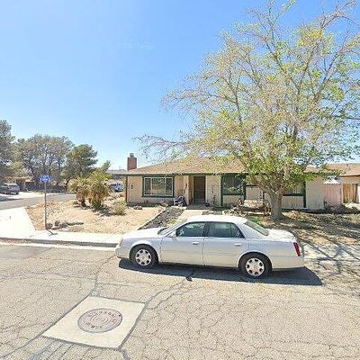 341 Larkspur St, Ridgecrest, CA 93555