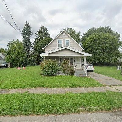 3672 E 54 Th St, Cleveland, OH 44105