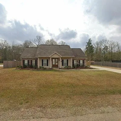 30290 Deaux Run, Albany, LA 70711