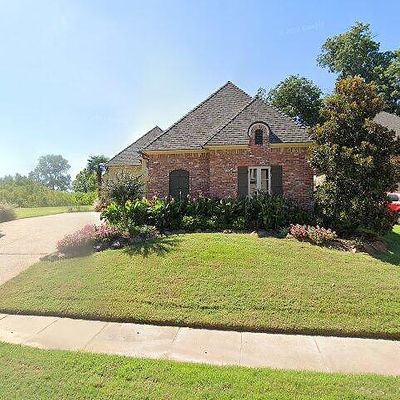 303 Bevly Lake Dr, Bossier City, LA 71111