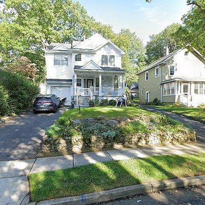 43 Dean St, Glen Rock, NJ 07452