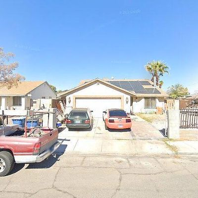 5800 Divers Cove Way, Las Vegas, NV 89108