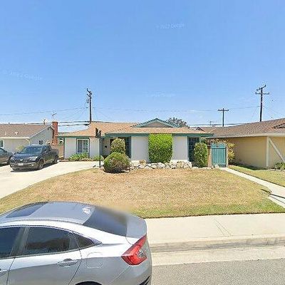 6519 Michelson St, Lakewood, CA 90713