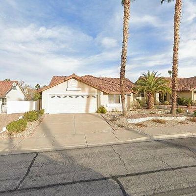 824 Coastal Beach Rd, Henderson, NV 89002