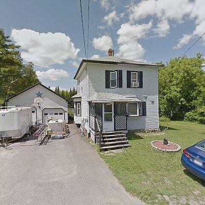 9 Churchill St, Washburn, ME 04786