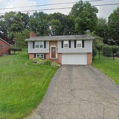 119 W Mcquistion Rd, Butler, PA 16001