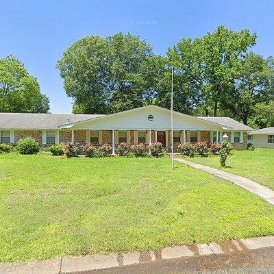 11 Deerwood Dr, Conway, AR 72034