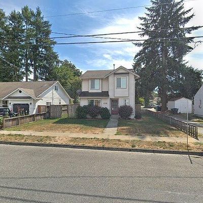 1112 Park St, Sumner, WA 98390