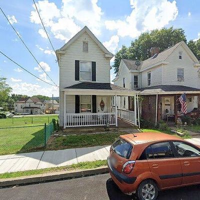 1129 Arch St, Washington, PA 15301