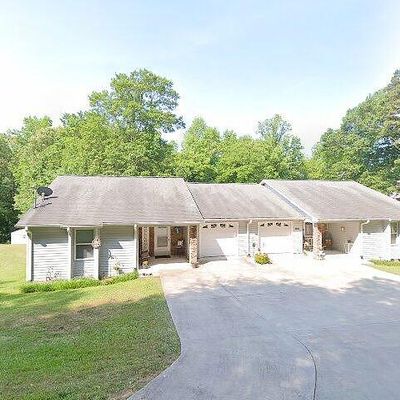 152 Hemphill St, Toccoa, GA 30577