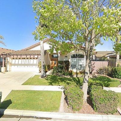 1640 Santillan Ave, Santa Maria, CA 93458