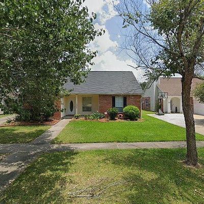 1347 Woodlong Dr, Baton Rouge, LA 70816