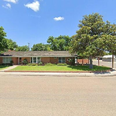 1404 S Eric Ave, Monahans, TX 79756