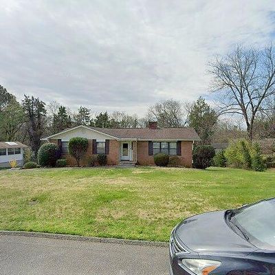 1405 Arrow Wood Rd, Knoxville, TN 37919