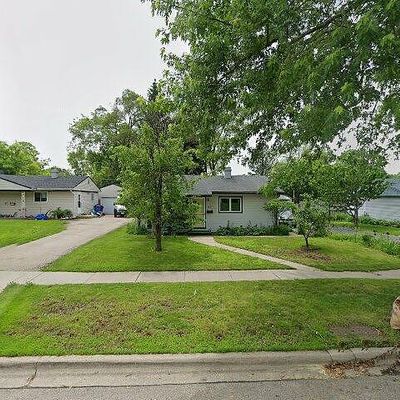 143 Hazard Rd, Carpentersville, IL 60110