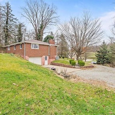 204 Mckee Rd, North Versailles, PA 15137