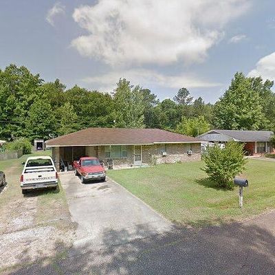 204 Meadowood Dr, Amory, MS 38821